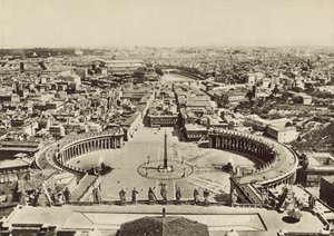 Pietarin aukio ja kaupungin panoraama otettu kupolista tekijältä Italian Photographer