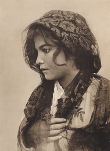 Sicilia / Sisilia: Sisilialainen puku (s/w valokuva) tekijältä Italian Photographer