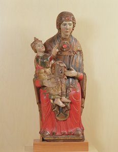 Madonna dAcuto (maalattu puu, värillinen lasi ja jalokivet)