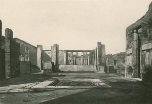 Cassia-talon atrium sellaisenaan (syväpaino) tekijältä Italian School