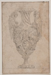 Koristeellinen maljakko kahdella pöllöllä ja päällä. Kopioi Pl. 15 Salyn vuonna 1746 piirtämässä maljakosarjassa "Vasa a se inventa..." tekijältä Jacques Francois Joseph Saly