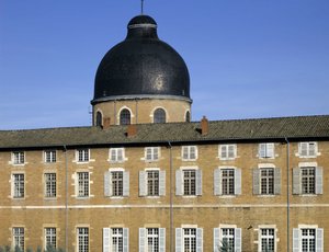 Barokkiarkkitehtuuri: Hotel Dieun kupoli (1700-luku), jonka on suunnitellut arkkitehti Jacques Germain (Jacques-Germain) Soufflot (1713-1780). Macon, Saone ja Loire (Saone-et-Loire) (71).