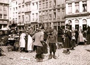 Pojat vanteilla torilla, Rotterdam, 1898. tekijältä James Batkin