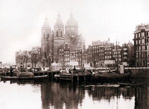 Pyhän Nikolauksen kirkko muurien sisällä, Amsterdam, 1898.