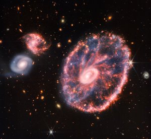 Cartwheel Galaxy (NIRCam ja MIRI yhdistelmäkuva)