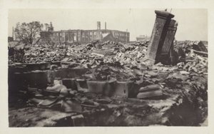 Suuren Kanton maanjäristyksen jälkimainingit, Japani, 1923 tekijältä Japanese Photographer