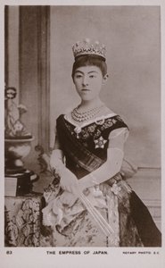 Keisarinna Shoken, Japanin keisari Meijin vaimo (m/v kuva)