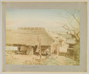 Talonpoikien talo, Japani (käsinvärinen mustavalkokuva) tekijältä Japanese Photographer