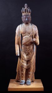 Juichimen Kannon (Yksitoistapäinen Kannon), Heian-kausi, 1000-luvun alku (kiinteä puulohkorakenne, jossa on jälkiä monivärisyydestä) tekijältä Japanese School