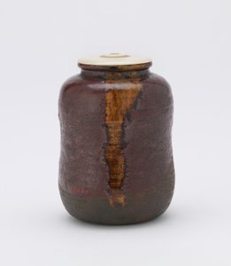 Tea caddy (tuoli) tekijältä Japanese School
