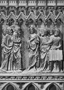 Katedraali, sisustus, kuorosuoja, Jeesus Kristus ilmestyy apostoleille, n. 1340-51 (monivärinen kivi) tekijältä Jean and Jean Le Boutellier Ravy