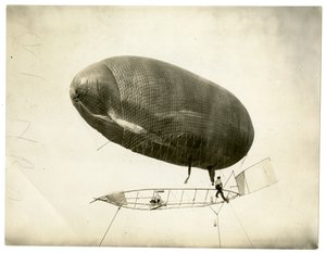 Ilmalaiva "California Arrow" tekijältä Jessie Tarbox Beals