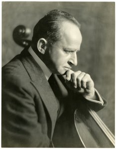 Hans Kronold, n. 1905-21 (gelatiinihopea valokuva) tekijältä Jessie Tarbox Beals