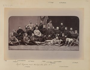 Royal Engineers, lähellä päämajan porttia