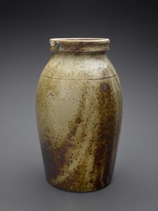 Jar, c. 1850-1883 (alkalilasitettu keramiikka)