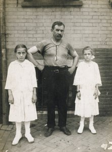 Työmies ja hänen tyttärensä, Kensington, Philadelphia tekijältä John Frank Keith