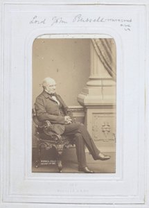  tekijältä John Jabez Edwin Mayall
