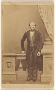 tekijältä John Jabez Edwin Mayall