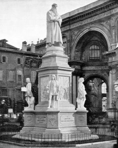 Leonardo da Vincin patsas, Milano, Italia, 1800-luvun loppu.