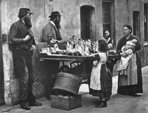 J. Thomsonin ja Adolphe Smithin Fancy-Wearin jälleenmyyjät "Street Life in London" tekijältä John Thomson