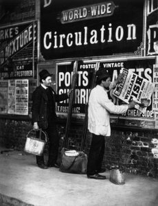 Street Advertising, "Street Life in London", kirjoittaneet J. Thomson ja Adolphe Smith tekijältä John Thomson