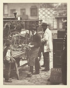 The Street Locksmith, 1881. tekijältä John Thomson
