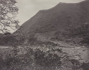 Näkymä muurilla, Kiina, n. 1871. tekijältä John Thomson