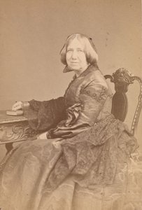 [Margaret Gillies], 1860-luku. tekijältä John and Charles Watkins