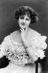 Marie Studholme 1875-1930, englantilainen näyttelijä, 1900-luku.