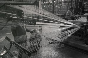 Juuttitehdas, Kolkata, Intia, 2017 (kuva) (kuva) tekijältä Jon Nicholson