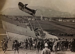 Albumi Meine weltkriegs - Erinnerungen South-West Front (Kärnten, Italia, Etelä-Tiroli) (Minun maailmansota - muistoja Lounaisrintamasta Kärntenissä, Italiassa, Trentino-Alto Adige) 31031915-12111918 tekijältä Josef Zohles