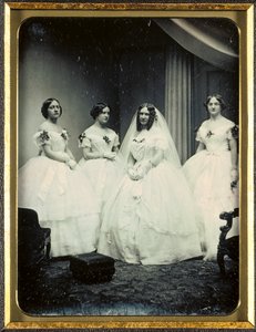 Morsian ja hänen morsiusneitonsa, 1851 tai myöhemmin.