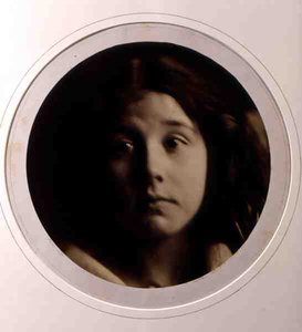 Lapsen pää, n. 1866 (m/w kuva) tekijältä Julia Margaret Cameron