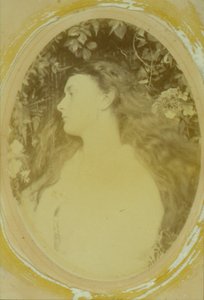Althea (Alice Liddell), 1872 (albumiprintti) tekijältä Julia Margaret Cameron
