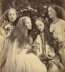 Tyttöjen ruusupenkki tekijältä Julia Margaret Cameron