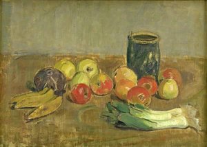 Asetelma. Omenat, purjo, banaanit ja vihreä purkki