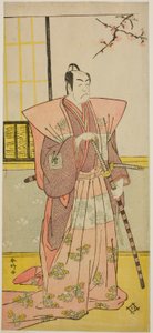 Näyttelijä Ichikawa Omezo I roolissa Koyurugi Motomenosuke () näytelmässä Haru no Nishiki Date-zome Soga (), joka esitettiin Nakamura-teatterissa () ensimmäisenä kuukautena vuonna 1790 (). tekijältä Katsukawa Shunkо̄