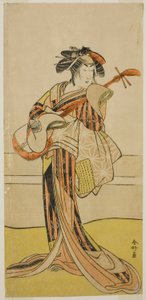 Näyttelijä Yamashita Mangiku I Osanina näytelmässä Kitekaeru Nishiki no Wakayaka, joka esitettiin Nakamura-teatterissa yhdentenätoista kuukautena vuonna 1780. tekijältä Katsukawa Shunkо̄