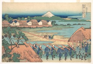 Fuji kaukaa katsottuna Senjun viihdealueelta (Senju kagai yori chōbō no Fuji), sarjasta ”36 näkymää Fuji-vuoresta” (Fugaku sanjūrokkei) tekijältä Katsushika Hokusai