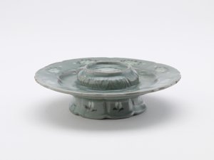 Cup-teline, Koryo-kausi, 1100-luvun toinen puoli (keraaminen) tekijältä Korean School