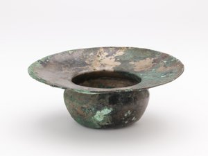 Leys-purkki tai sylkykuppi, 1100-1300-luku tekijältä Korean School