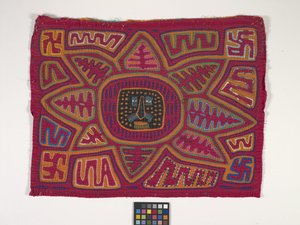 Paitapaneeli (Mola) (kuva) tekijältä Kuna Indian Culture