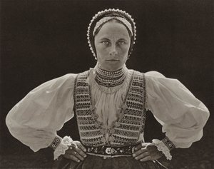 Romania: Acorn, saksilainen nainen (m/w kuva)