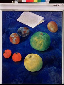 Hedelmät sinisellä pöytäliinalla. Kuzma Sergeevich Petrov Vodkin (Petrov-Vodkin) (Kouzma Petrov Vodkin) (Petrov-Vodkin) (1878-1939), öljy kankaalle tekijältä Kuzma Sergeevich Petrov Vodkin