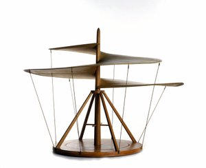 Ilmaruuvin malli Leonardo da Vincin (Leonardo da Vinci) piirroksesta, lentävä kone, helikopterin esi-isä - Leonardo da Vincin tiede- ja teknologiamuseo, Milano