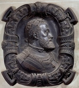 Keisari Kaarle V:n (1500–1558) profiilimuotokuva”” Reliefi Leone Leonin (1509–1590) veistoksesta pronssista. Pariisi, Louvre-museo