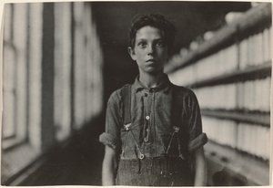 Jo Bodeon, muulihuoneen "takakauttaja". Chasen puuvillatehdas, Burlington, Vermont.