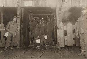 Päivän päättyessä, Pennsylvania tekijältä Lewis Wickes Hine