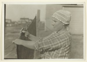 Slaavilaisen kaivostyöläisen vaimo, New Dubois, Pennsylvania tekijältä Lewis Wickes Hine