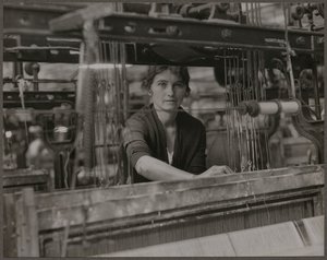  tekijältä Lewis Wickes Hine